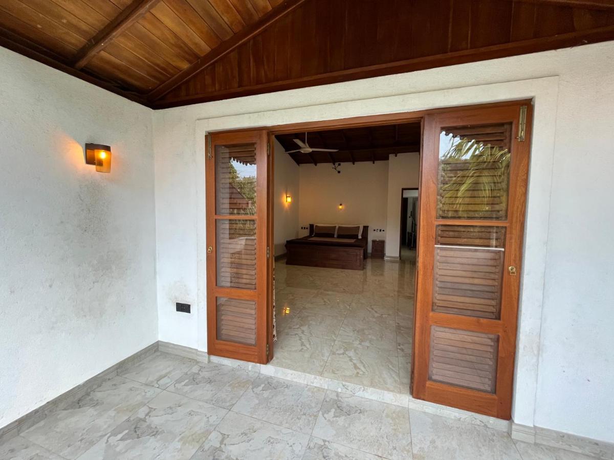 Villa Dinoos- Weligama Εξωτερικό φωτογραφία