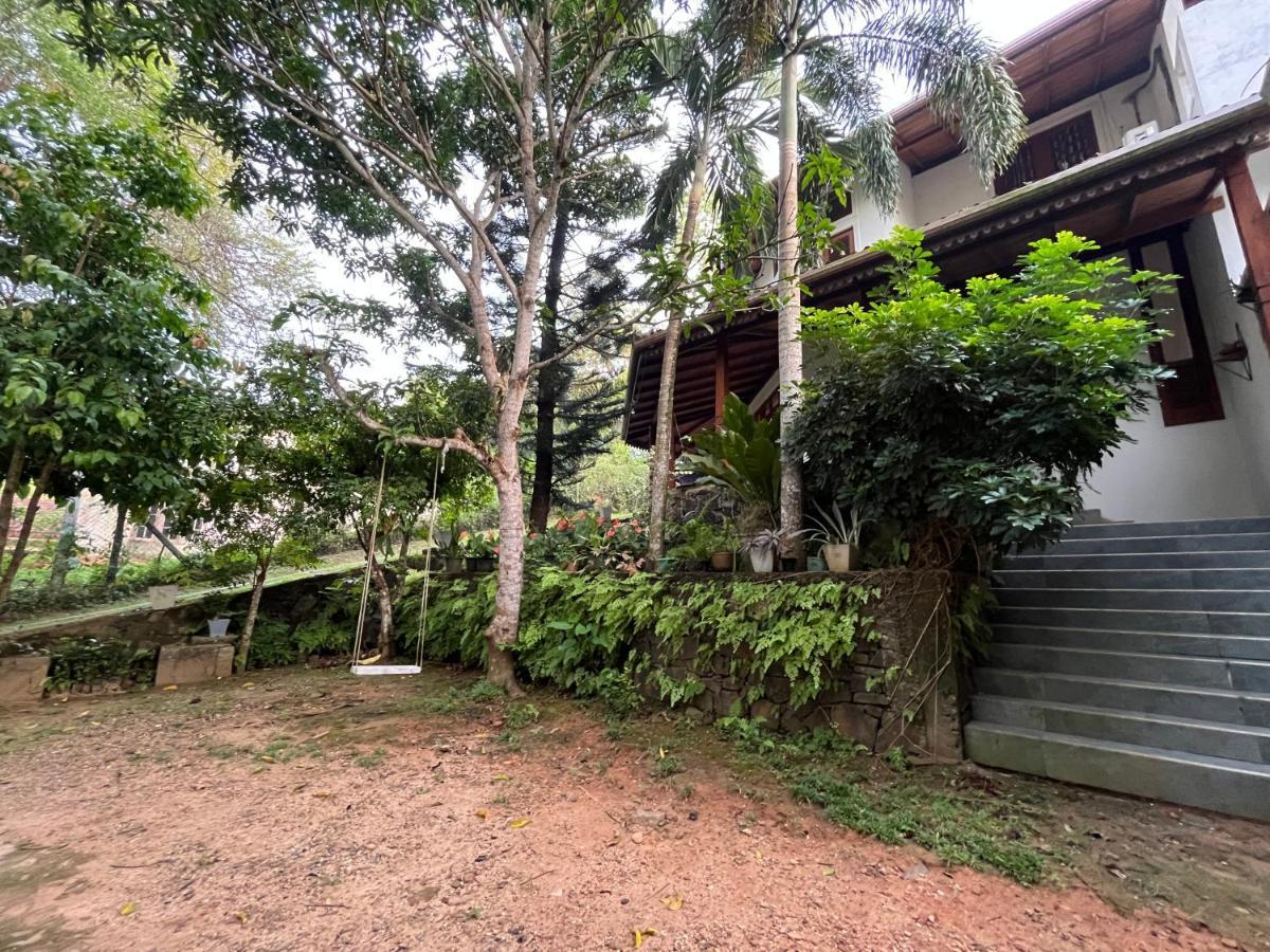 Villa Dinoos- Weligama Εξωτερικό φωτογραφία