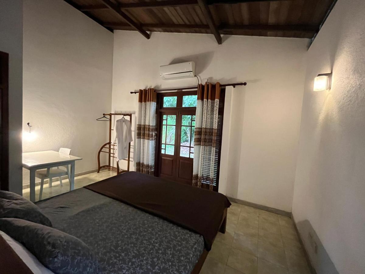 Villa Dinoos- Weligama Εξωτερικό φωτογραφία