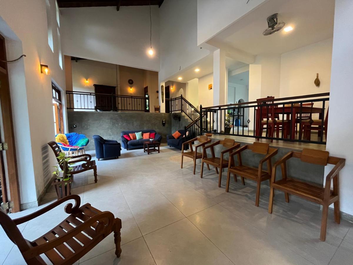 Villa Dinoos- Weligama Εξωτερικό φωτογραφία