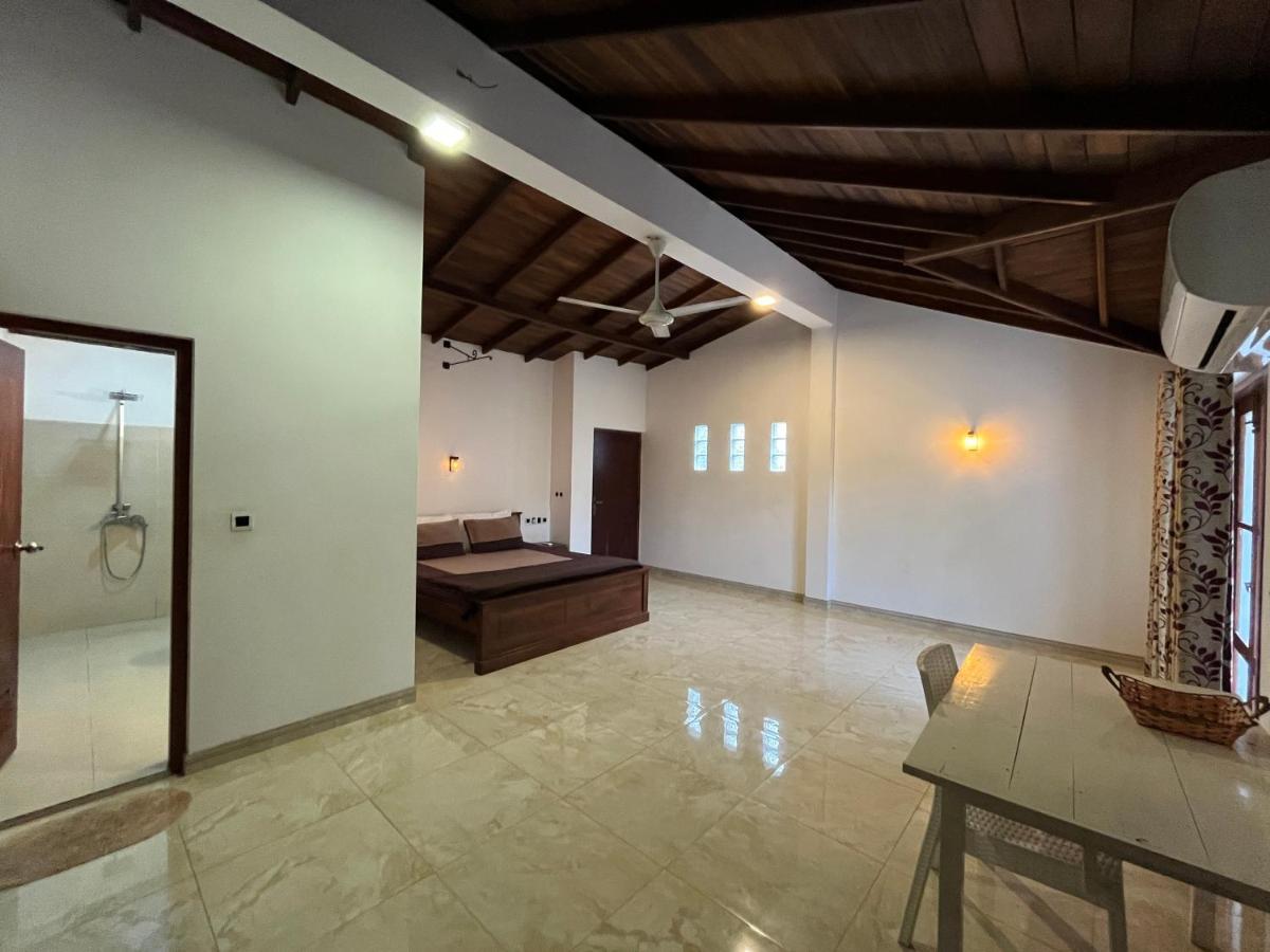 Villa Dinoos- Weligama Εξωτερικό φωτογραφία