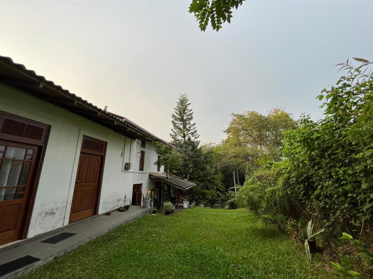 Villa Dinoos- Weligama Εξωτερικό φωτογραφία
